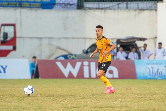 Trực tuyến vòng 25 V-League 1: Đông Á Thanh Hóa - Ninh Bình- Ảnh 1. Trực tuyến vòng 25 V-League 1: Đông Á Thanh Hóa - Ninh Bình- Ảnh 1.