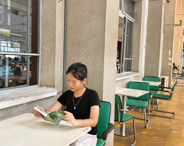 Không cần đến quán cà phê, chúng mình có thể học bài ở 3 thư viện miễn phí này - Ảnh 3.