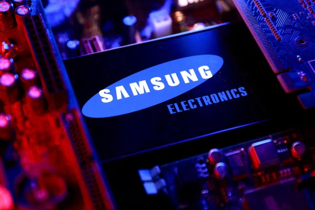 Samsung Electronics' market cap surpasses $1 trln after US AI chip stocks surge - Ảnh 1.