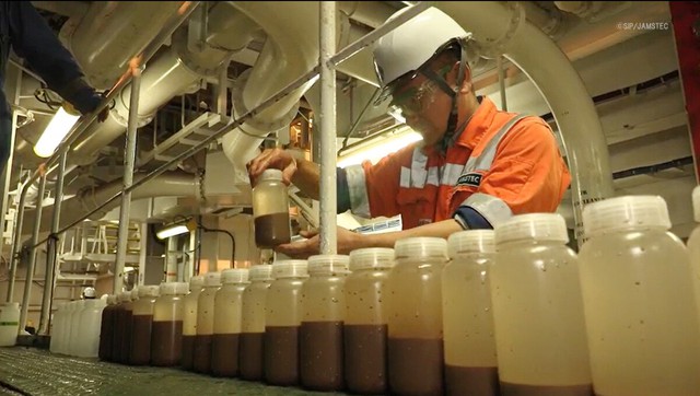 Japan takes on seafloor rare earth mining for domestic production- Ảnh 1.