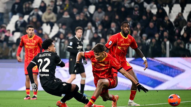 Juventus đấu Lecce: phải thắng để đua top 4 - Ảnh 1.