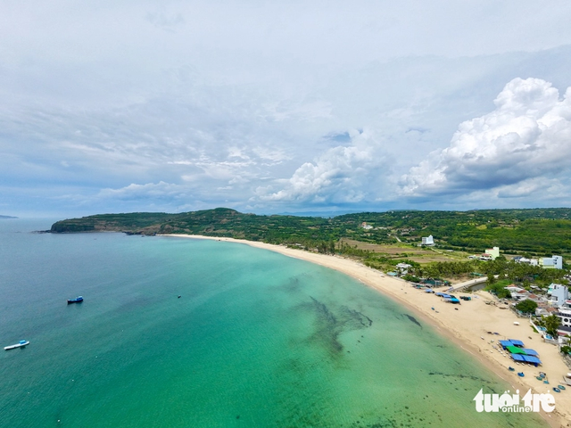 Freshwater well on Vietnam beach never runs dry - Ảnh 1.