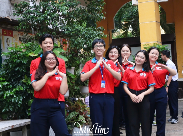 Sáng nay, hơn 151.000 thí sinh thi vào lớp 10 tại TP.HCM - Ảnh 8.