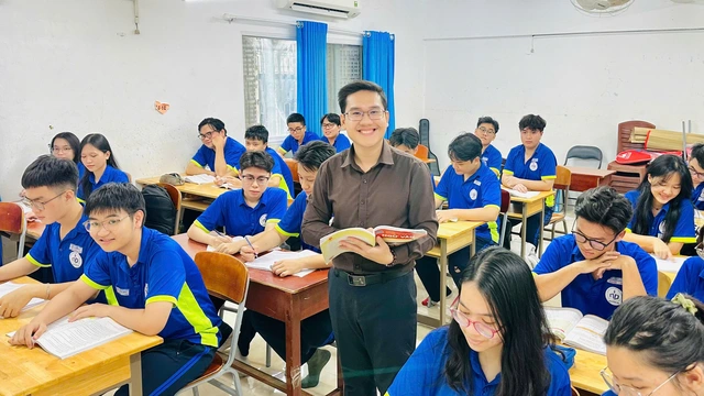Giáo viên nói gì về đề thi ngữ văn tuyển sinh lớp 10 TP.HCM?- Ảnh 7.