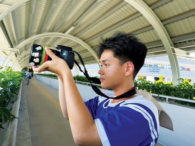 Nhịp sống thành phố qua ống kính teen - Ảnh 2.