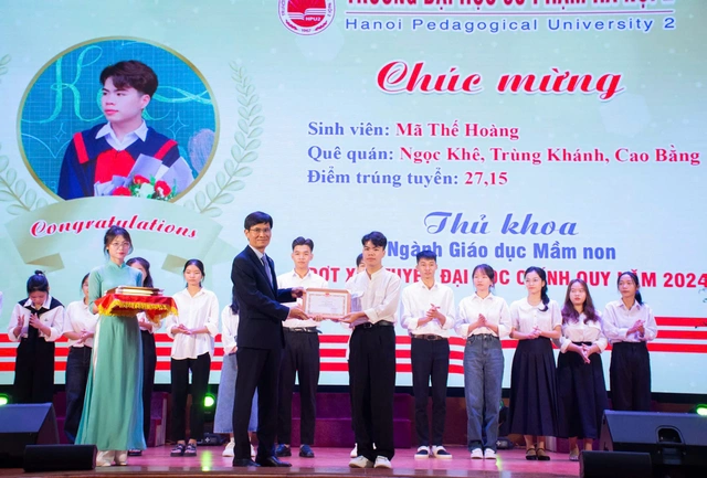 Những nam sinh hiếm hoi chọn học giáo dục mầm non- Ảnh 2. Những nam sinh hiếm hoi chọn học giáo dục mầm non- Ảnh 2.