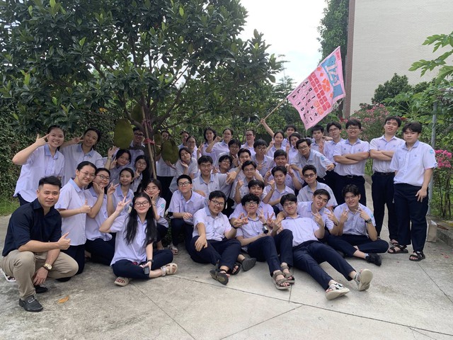 Một tập thể lớp Trường THCS - THPT Nguyễn Khuyến - Bình Dương ấn tượng với điểm Đánh giá năng lực - Ảnh 3.