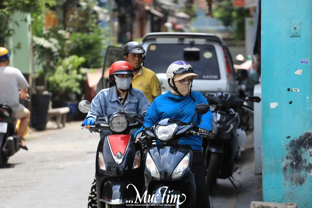 Chiều nay 11-6, hơn 1,2 triệu thí sinh bước vào môn toán kỳ thi tốt nghiệp THPT 2026 - Ảnh 3.
