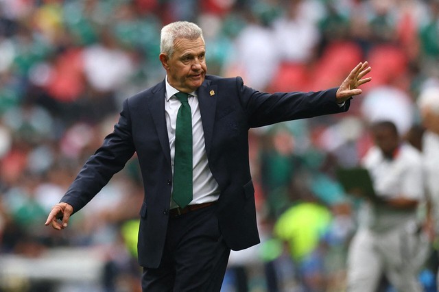 Aguirre proud as Mexico overcome nerves to win World Cup opener- Ảnh 1.