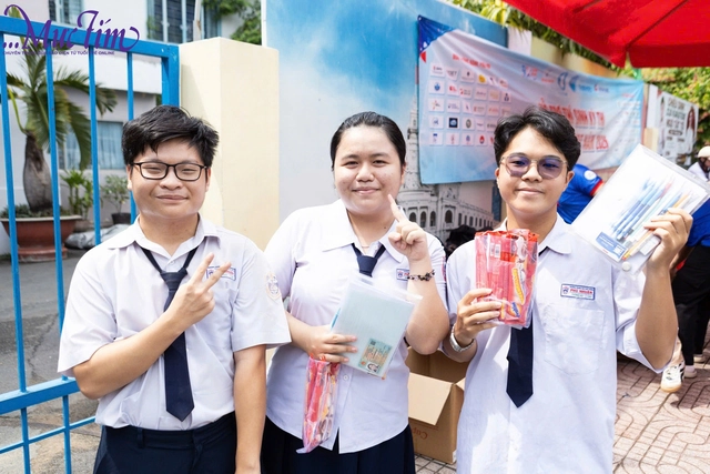 Đề môn tự chọn kỳ thi tốt nghiệp THPT 2026 - Ảnh 4.