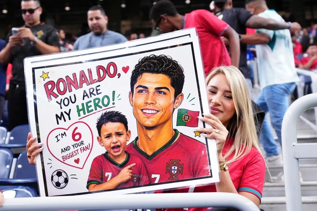 Ronaldo đá chính - Ảnh 2. Neves ghi bàn - Ảnh 5.
