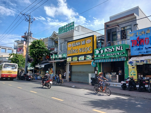 Bánh mì Hồng Ngọc tạm ngưng sản xuất sau vụ ngộ độc thực phẩm nghiêm trọng tại Đồng Tháp - Ảnh 1. Bánh mì Hồng Ngọc tạm ngưng sản xuất sau vụ ngộ độc thực phẩm nghiêm trọng tại Đồng Tháp - Ảnh 1.