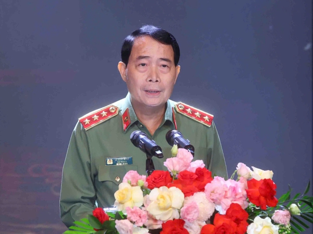 Bộ Công an phát động giải báo chí toàn quốc 'Vì an ninh Tổ quốc và bình yên cuộc sống' - Ảnh 1.
