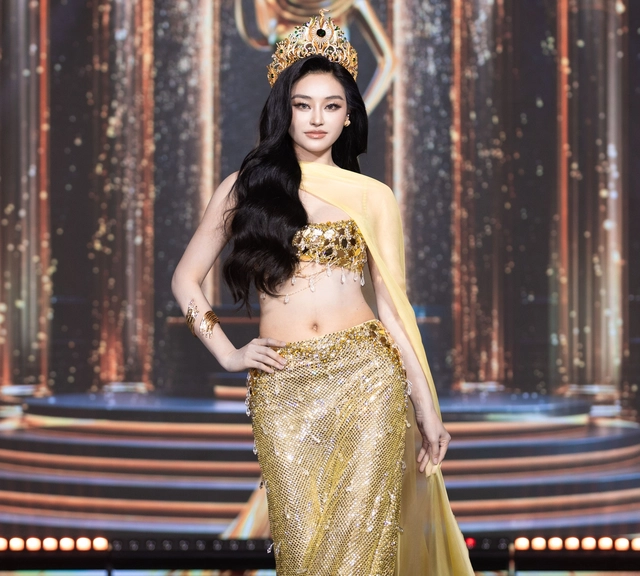 Miss Grand Vietnam 2026 khởi động, điều gì được đặt cao hơn chiếc vương miện? - Ảnh 2. Miss Grand Vietnam 2026 khởi động, điều gì được đặt cao hơn chiếc vương miện? - Ảnh 2.