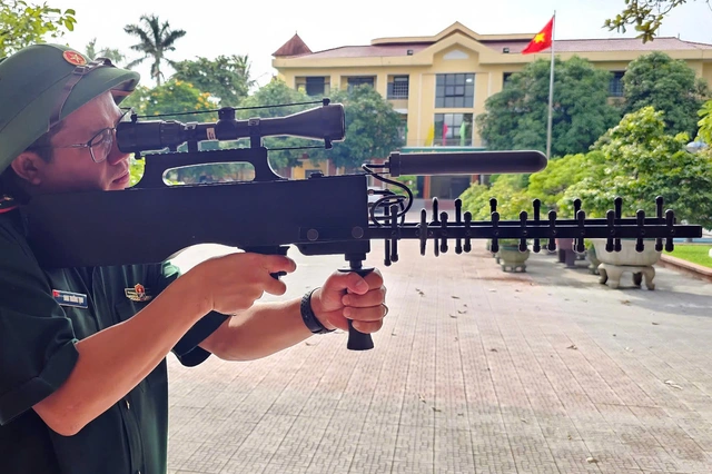 Bộ đội biên phòng Huế có trung đội phương tiện không người lái - Ảnh 1.