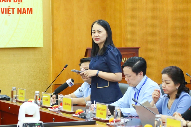 Bộ Nội vụ nói về đề xuất bổ sung ngày nghỉ lễ trong Bộ luật Lao động - Ảnh 2. Bộ Nội vụ nói về đề xuất bổ sung ngày nghỉ lễ trong Bộ luật Lao động - Ảnh 2.