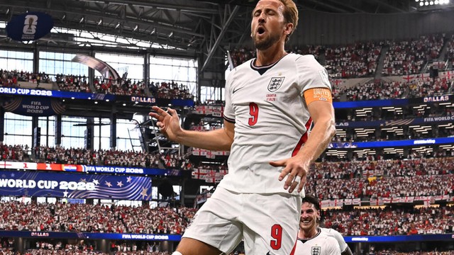 Kane scores twice as England beat Croatia to launch World Cup charge- Ảnh 1.