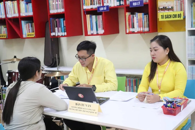 Phụ huynh TP.HCM chuẩn bị gì cho con khi có kết quả tuyển sinh lớp 1 trường tiên tiến hội nhập? - Ảnh 1.