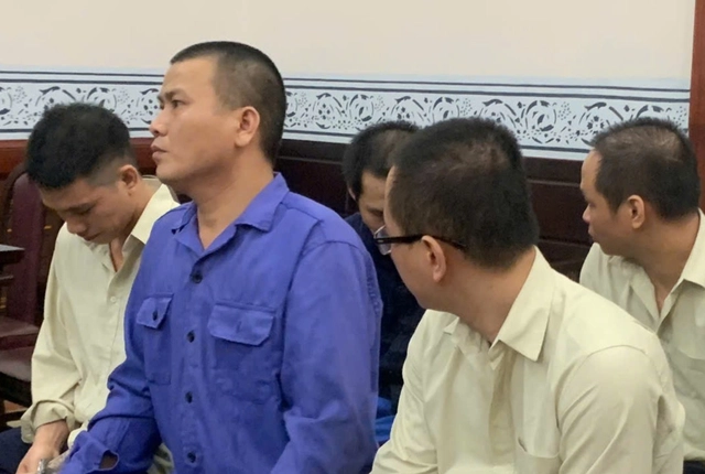 Từ người bán thận kiếm tiền cho đến ông trùm đường dây bán thận - Ảnh 1.