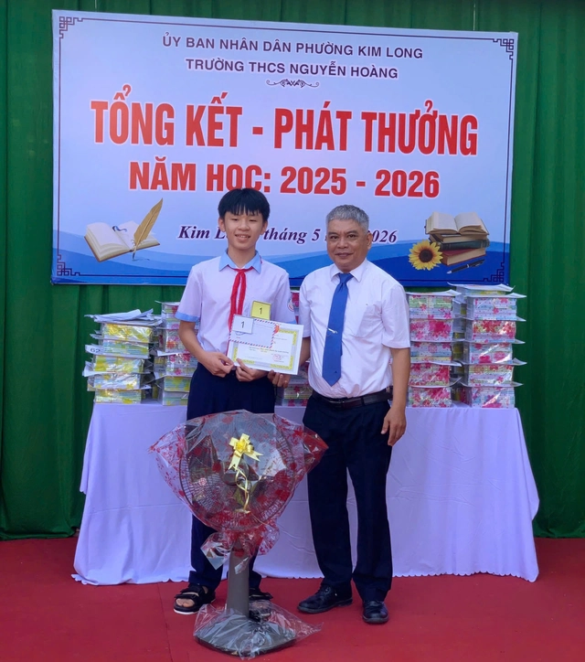 Thủ khoa lớp 10 TP Huế kể về ‘đối thủ’ đáng sợ nhất trong mùa thi- Ảnh 4.