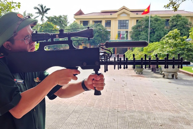 Vietnam's Hue establishes drone unit to strengthen border security- Ảnh 1.