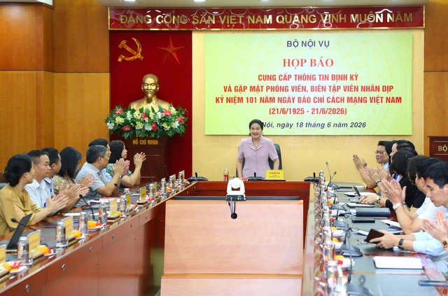 Đẩy nhanh giám định ADN, xác định danh tính hàng nghìn liệt sĩ chưa rõ tên - Ảnh 1. Đẩy nhanh giám định ADN, xác định danh tính hàng nghìn liệt sĩ chưa rõ tên - Ảnh 1.