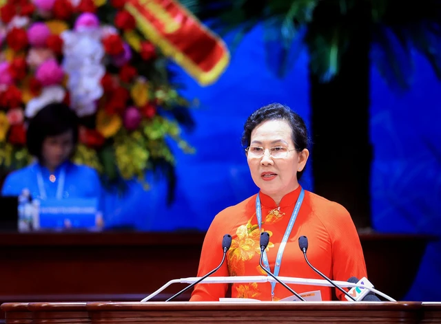 Chủ tịch Quốc hội và các lãnh đạo Đảng, Nhà nước dự Đại hội đại biểu Phụ nữ toàn quốc - Ảnh 1.