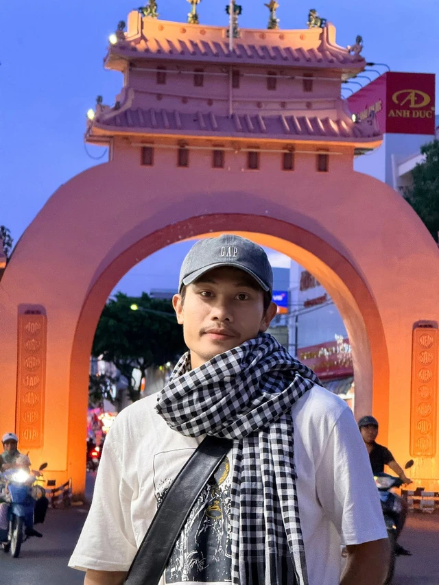 ‘Đội trưởng Tạ’ Phương Nam có gì sau thành công của Mưa đỏ?- Ảnh 2. ‘Đội trưởng Tạ’ Phương Nam có gì sau thành công của Mưa đỏ?- Ảnh 2.