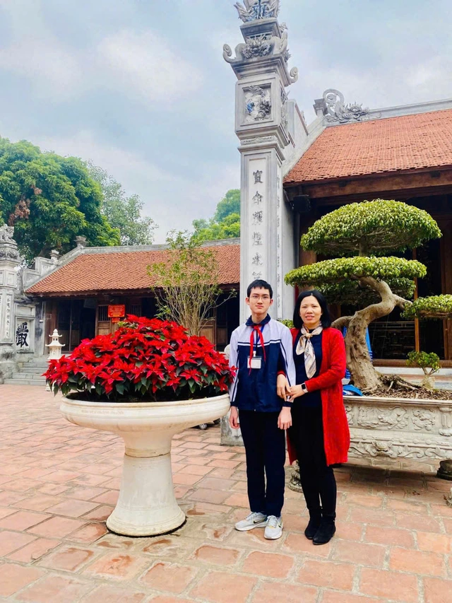 Thủ khoa chuyên toán Bắc Ninh: 'Mọi nỗ lực đều sẽ có thành quả xứng đáng'- Ảnh 1. Thủ khoa chuyên toán Bắc Ninh: 'Mọi nỗ lực đều sẽ có thành quả xứng đáng'- Ảnh 1.