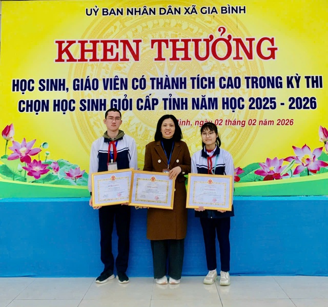 Thủ khoa chuyên toán Bắc Ninh: 'Mọi nỗ lực đều sẽ có thành quả xứng đáng'- Ảnh 2. Thủ khoa chuyên toán Bắc Ninh: 'Mọi nỗ lực đều sẽ có thành quả xứng đáng'- Ảnh 2.