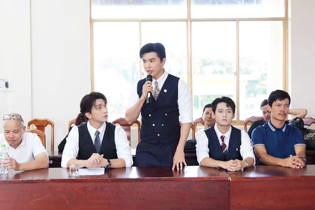 Dàn diễn viên 'Mưa đỏ' hội ngộ trong 'Đặc công rừng Sác' - Ảnh 2.