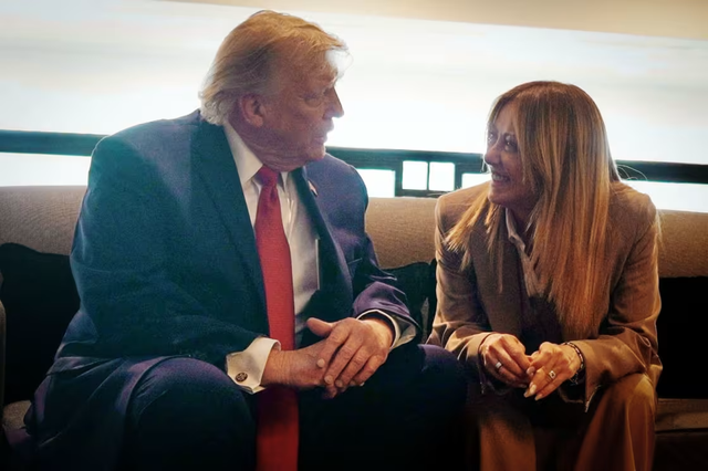 Thủ tướng Ý sửng sốt, tố bịa đặt sau khi ông Trump nói bà 'van nài' chụp ảnh chung - Ảnh 1. Thủ tướng Ý sửng sốt, tố bịa đặt sau khi ông Trump nói bà 'van nài' chụp ảnh chung - Ảnh 1.