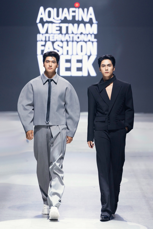 F4 điện ảnh Võ Điền Gia Huy, Quốc Anh, Ma Ran Đô, Trần Ngọc Vàng trình diễn gây sốt tại AVIFW - Ảnh 2.