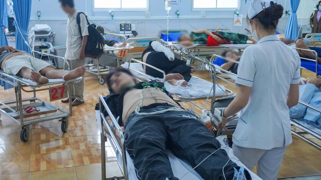 Số ca ngộ độc thực phẩm sau khi ăn bánh mì tại Đồng Tháp tăng lên 232 ca - Ảnh 1. Số ca ngộ độc thực phẩm sau khi ăn bánh mì tại Đồng Tháp tăng lên 232 ca - Ảnh 1.