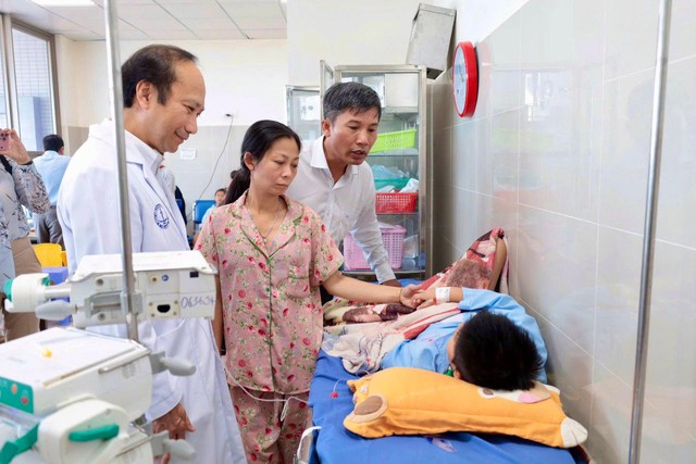 290 Ca nhập viện - Ảnh 1. 290 Ca nhập viện - Ảnh 1.