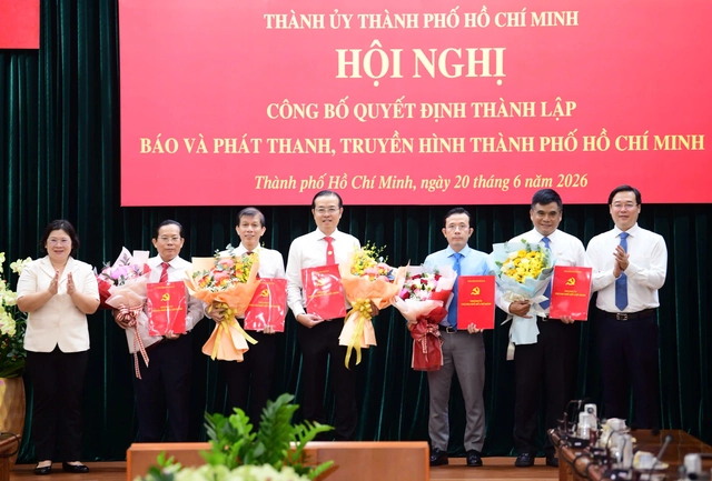 Ông Lê Văn Minh làm Tổng giám đốc Cơ quan Báo và Phát thanh, Truyền hình TP.HCM - Ảnh 1.