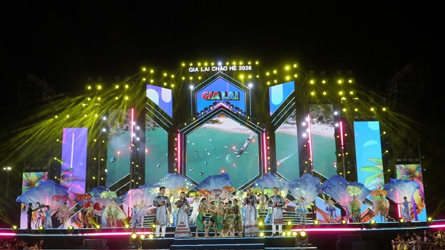 Thousands join Summer Tourism Festival opening in Vietnam’s Gia Lai - Ảnh 1.