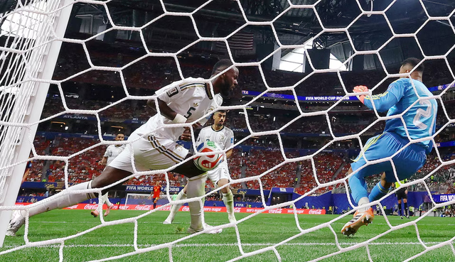 Yamal-inspired Spain stride to one-sided victory over Saudi Arabia - Ảnh 2.