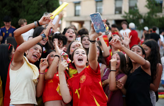 Yamal-inspired Spain stride to one-sided victory over Saudi Arabia - Ảnh 4.