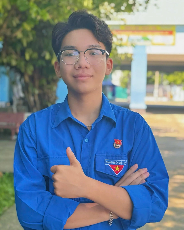 Đại biểu nhỏ tuổi nhất - Ảnh 3.