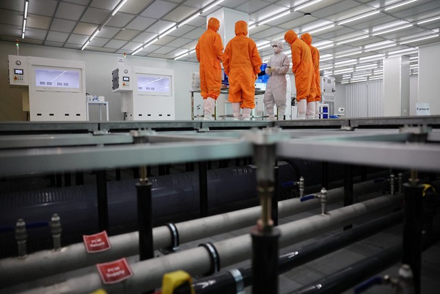 In South Korea, a job or partner at Samsung or SK Hynix is the new 'A+' catch- Ảnh 2.