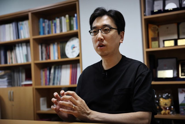 In South Korea, a job or partner at Samsung or SK Hynix is the new 'A+' catch- Ảnh 4.