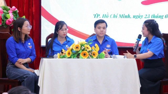 4 phóng viên Khối ấn phẩm Khăn Quàng Đỏ được tuyên dương Giải thưởng Ngòi bút trẻ 2026- Ảnh 2.