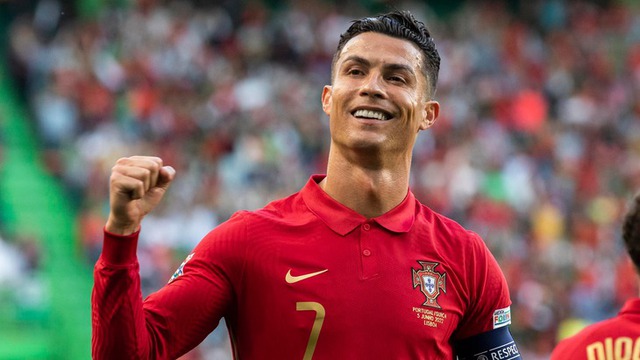 Ronaldo lập kỷ lục vô tiền khoáng hậu tại World Cup - Ảnh 1.