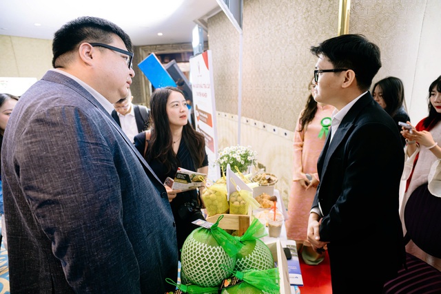 Vietnam, China seek deeper agricultural trade ties through supply chains, logistics- Ảnh 1.