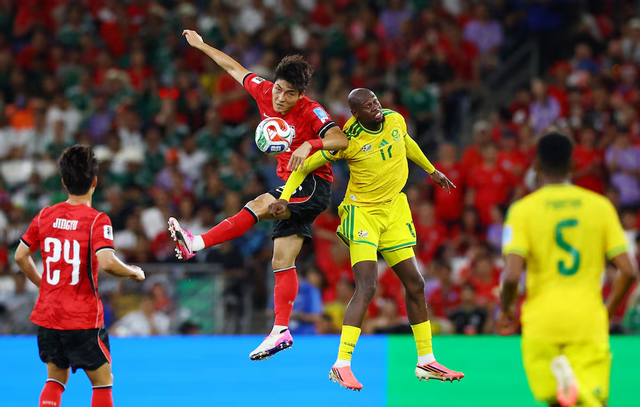 Jubilation as South Africa beat South Korea to reach World Cup knockout stage for first time- Ảnh 4.