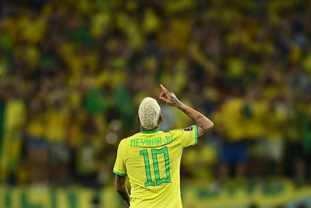 Neymar ra sân hơn 20 phút trong trận Brazil thắng Scotland- Ảnh 1.