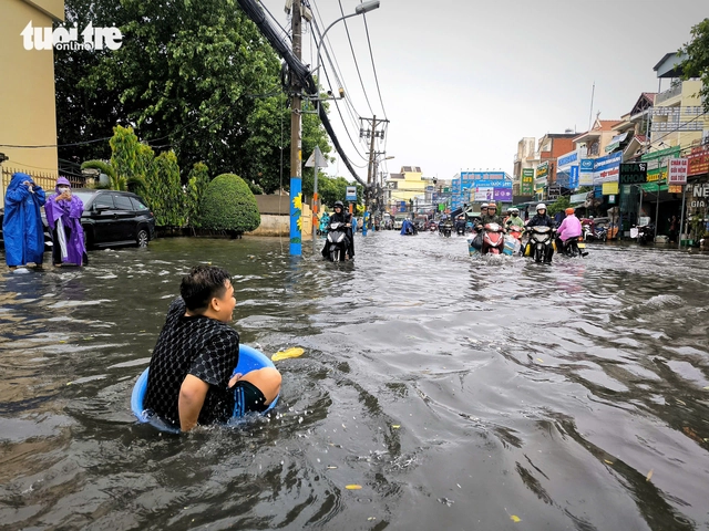 Ho Chi Minh City lists most flood-prone streets, including one in former Thao Dien- Ảnh 1.