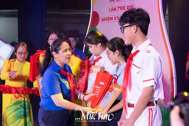 Hội thi Sáng tác văn học lần thứ 9: 44 tác phẩm xuất sắc được vinh danh- Ảnh 1.
