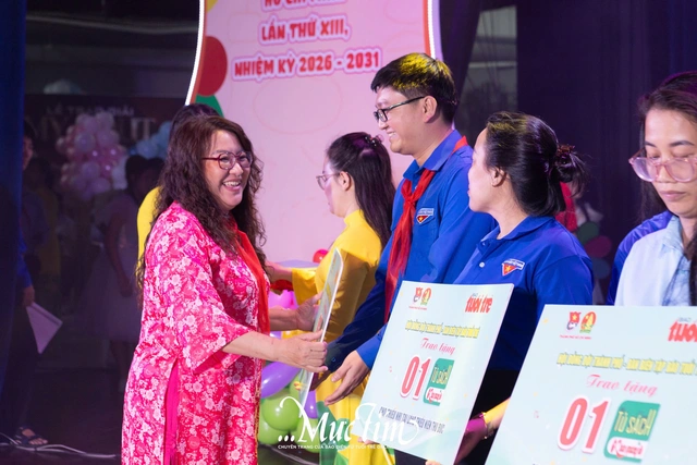 Hội thi Sáng tác văn học lần thứ 9: 44 tác phẩm xuất sắc được vinh danh- Ảnh 14.